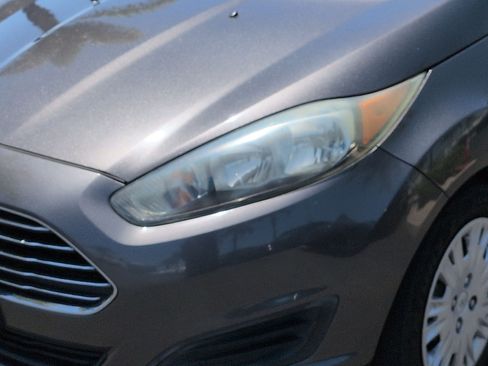 Used 2016 Ford Fiesta SE FWD image 6