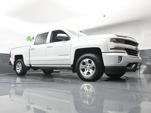 Used 2017 Chevrolet Silverado 1500 LT w/ All Star Edition AWD/4WD image 26