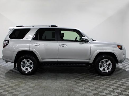 Certified 2023 Toyota 4Runner SR5 Premium w/ Moonroof Package AWD/4WD image 7