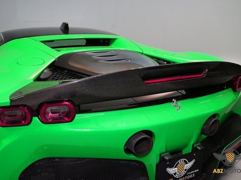 Used 2021 Ferrari SF90 Stradale image 10
