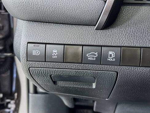 Used 2023 Toyota Camry XSE FWD image 15