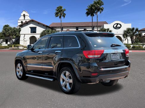 Used 2013 Jeep Grand Cherokee Overland w/ Advance Technology Group RWD image 4