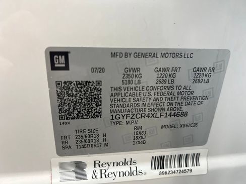 Used 2020 Cadillac XT4 Premium Luxury w/ Enhanced Visibility Package image 34