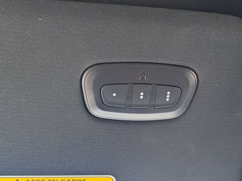 Used 2023 RAM 1500 Big Horn AWD/4WD image 12