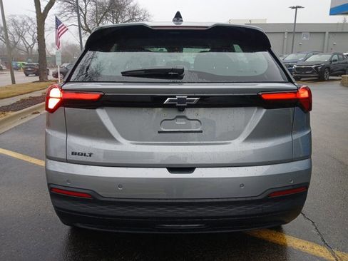 New 2027 Chevrolet Bolt LT w/ Comfort Package FWD image 24