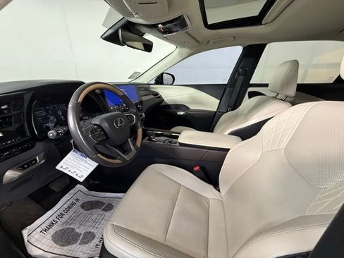 Used 2024 Lexus RX 350 Premium w/ Accessory Package image 5