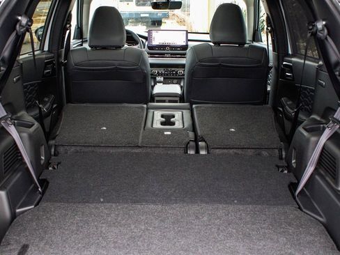 New 2026 Mitsubishi Outlander SEL image 49