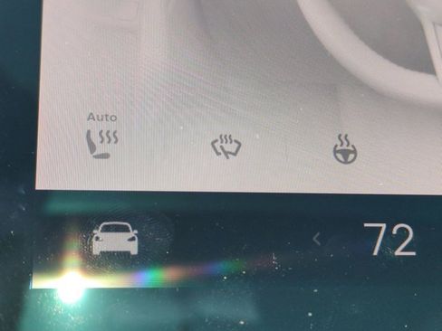 Used 2023 Tesla Model 3 Standard Range image 23