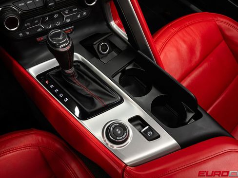 Used 2015 Chevrolet Corvette Z06 w/ 3LZ Preferred Equipment Group image 31