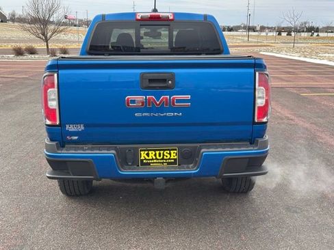 Used 2022 GMC Canyon Elevation image 4