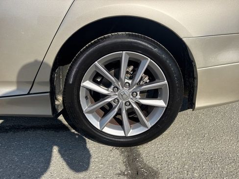 Used 2018 Honda Accord LX image 26