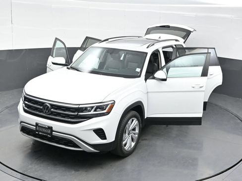 Used 2023 Volkswagen Atlas SE w/ Panoramic Sunroof Package AWD/4WD image 46