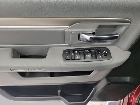 Used 2018 RAM 1500 Big Horn image 24