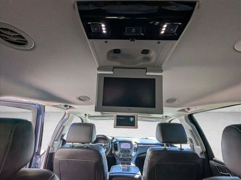 Used 2016 Chevrolet Suburban LT AWD/4WD image 23