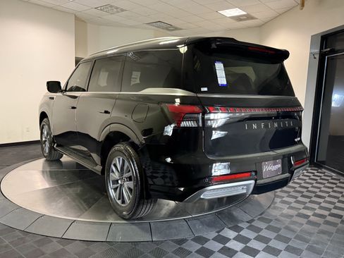 New 2026 INFINITI QX80 Pure RWD image 5
