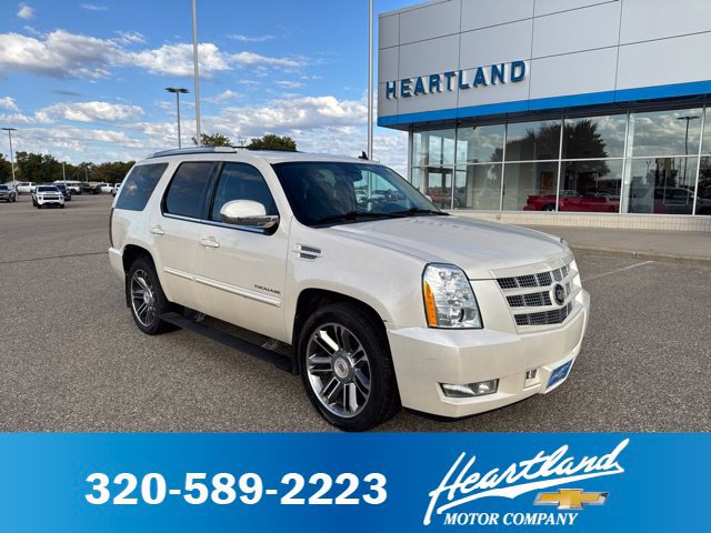 Used 2013 Cadillac Escalade Premium AWD/4WD image 1