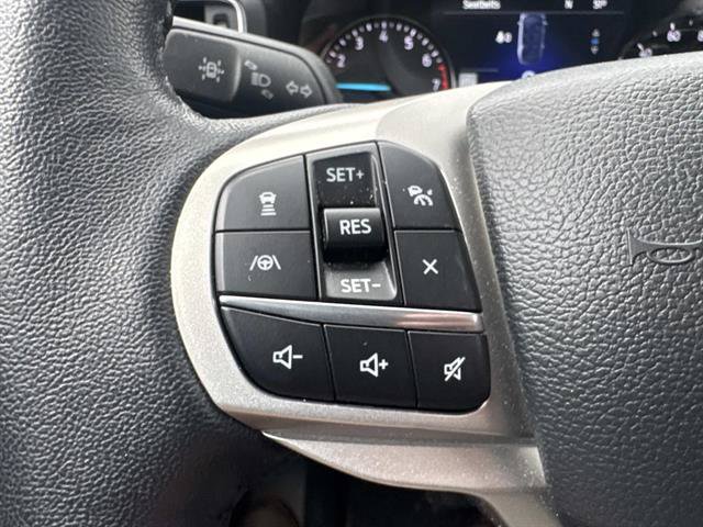 Used 2023 Ford Explorer XLT w/ Equipment Group 202A AWD/4WD image 12