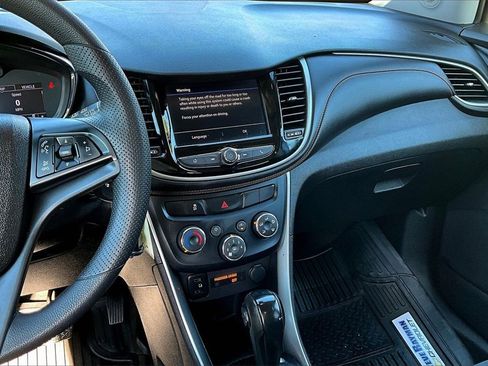 Certified 2020 Chevrolet Trax LS w/ Tint and Cruise Package image 10