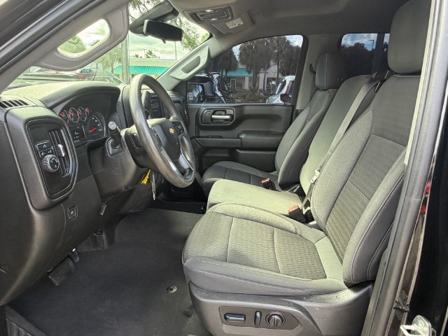 Used 2022 Chevrolet Silverado 1500 Custom w/ LPO, Blackout Package RWD image 12