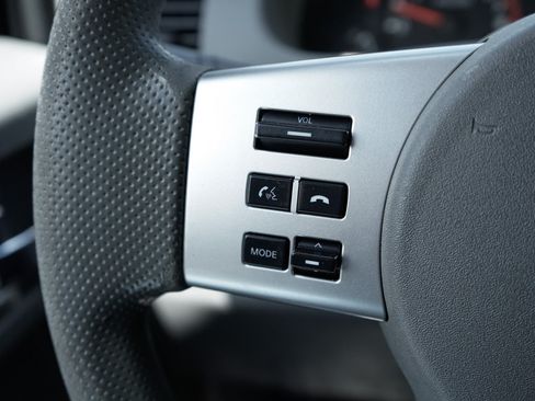 Used 2019 Nissan Frontier SV RWD image 15