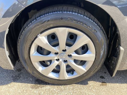 Used 2023 Toyota Corolla LE image 14