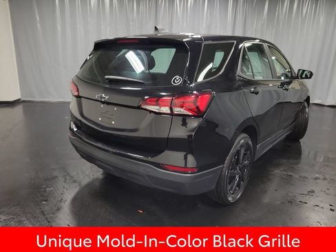 Used 2023 Chevrolet Equinox LS w/ Midnight Edition FWD image 8