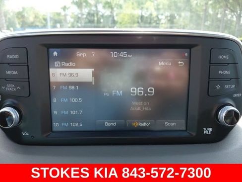 Used 2020 Hyundai Santa Fe SEL AWD/4WD image 16