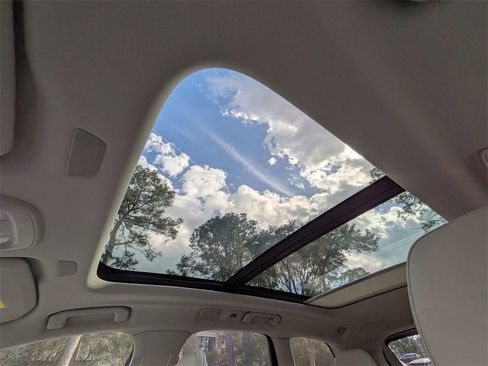 Certified 2023 Volvo XC60 B5 Ultimate w/ Climate Package image 20