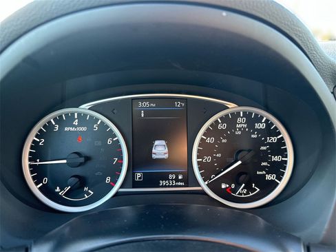 Used 2019 Nissan Sentra S image 10