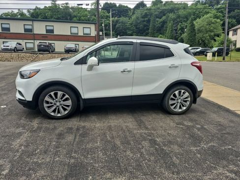 Used 2018 Buick Encore Preferred FWD image 4