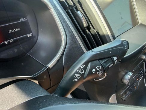 Used 2020 Ford Edge SEL AWD/4WD image 28
