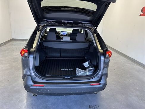 New 2025 Toyota RAV4 XLE w/ Convenience Package image 23