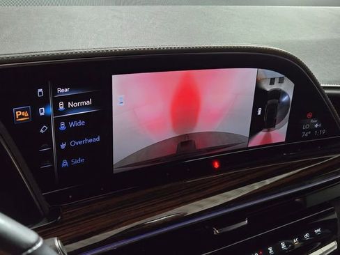 Used 2023 Cadillac Escalade Luxury image 35