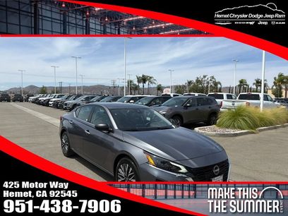 Used 2024 Nissan Altima 2.5 SV
