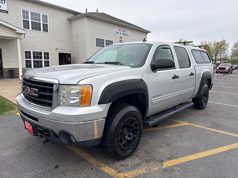 Used 2011 GMC Sierra 1500 SLE AWD/4WD image 2