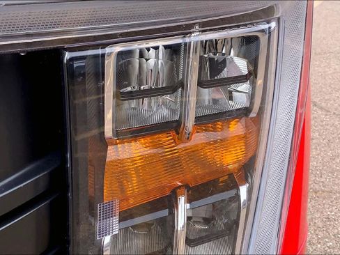 Certified 2022 Ford F150 XLT w/ Equipment Group 302A High image 27