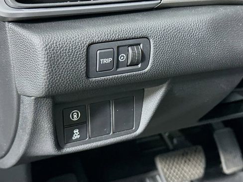 Certified 2020 Honda Accord LX image 11
