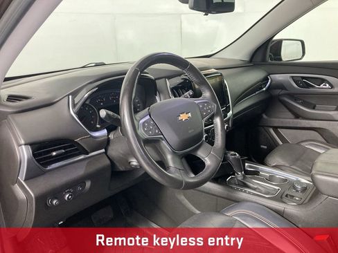 Used 2018 Chevrolet Traverse Premier AWD/4WD image 16