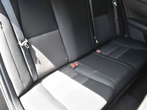 Used 2023 Nissan Sentra SV FWD image 28