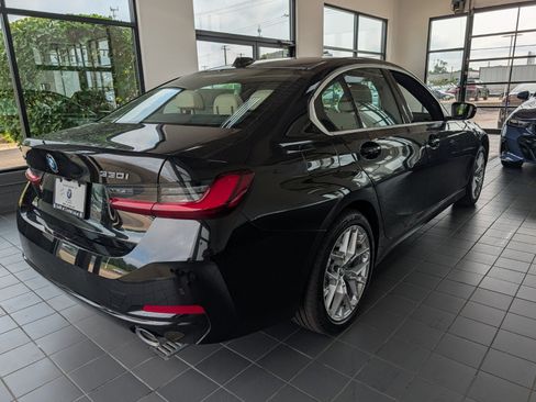 New 2026 BMW 330i xDrive Sedan w/ Convenience Package AWD/4WD image 2