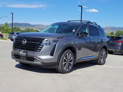 New 2026 Nissan Pathfinder Platinum w/ Cargo Package