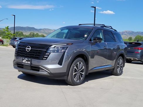 New 2026 Nissan Pathfinder Platinum w/ Cargo Package AWD/4WD image 1