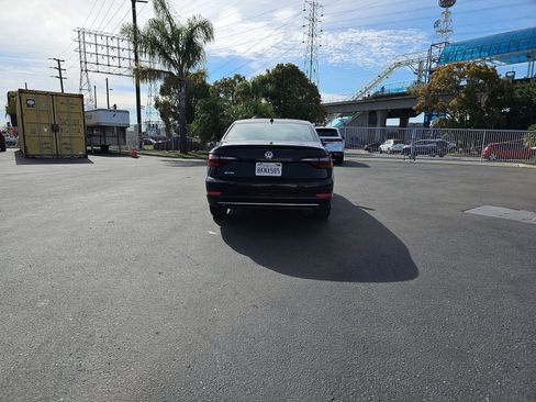 Used 2019 Volkswagen Jetta S w/ Driver Assistance Package image 6