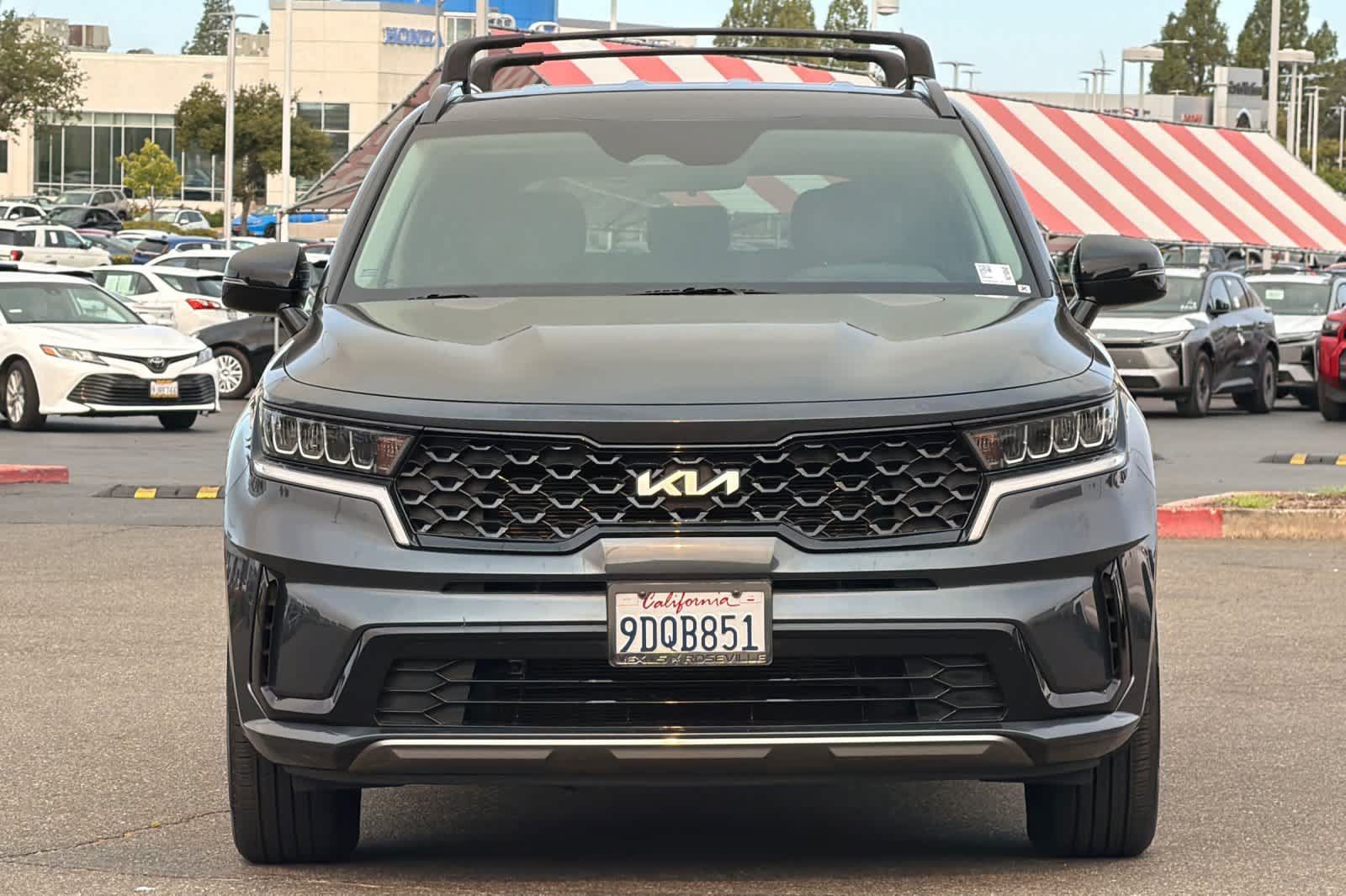 Used 2022 Kia Sorento S FWD image 10