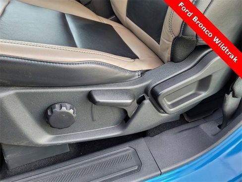 Used 2022 Ford Bronco Wildtrak image 13