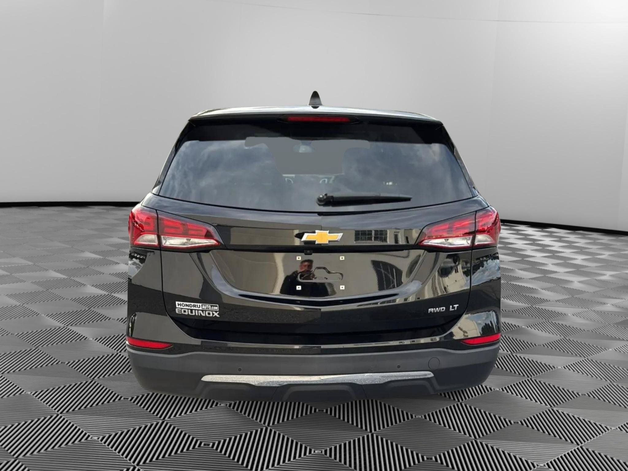 Used 2023 Chevrolet Equinox LT AWD/4WD image 8
