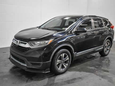 Used 2019 Honda CR-V LX image 3