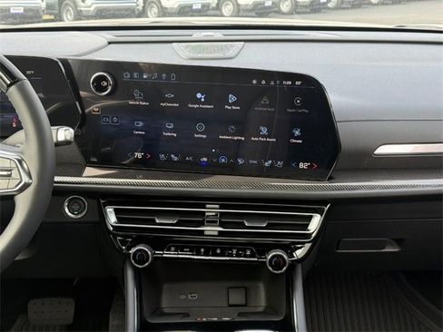 New 2026 Chevrolet Traverse High Country w/ LPO, Floor Liner Package image 10