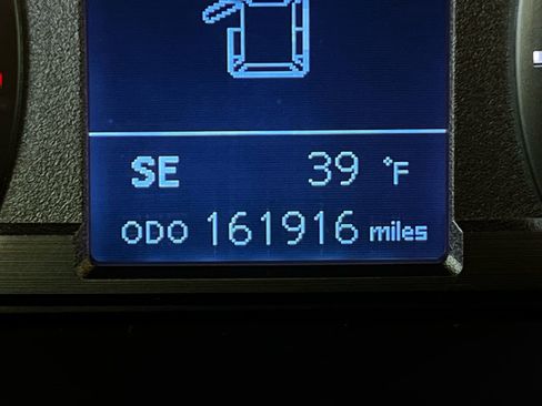 Used 2015 Toyota 4Runner Limited image 10