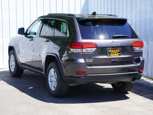 Used 2020 Jeep Grand Cherokee Laredo w/ Security & Convenience Group AWD/4WD image 4